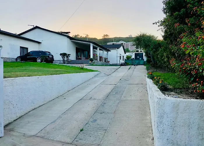 Casa Do Trevo Δωμάτια σε οικογενειακή κατοικία Salir de Porto