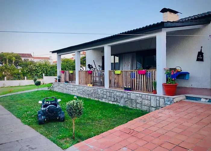 Casa Do Trevo Δωμάτια σε οικογενειακή κατοικία Salir de Porto